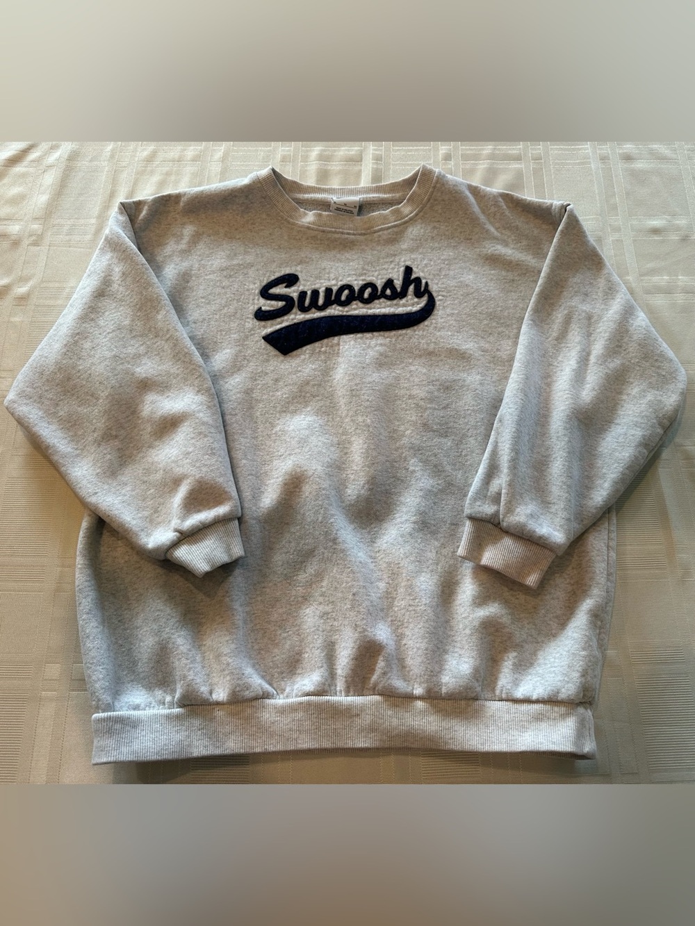 Nike Big Girls' Sportswear Club Fleece Oversized Crewneck Sweatshirt Size XL